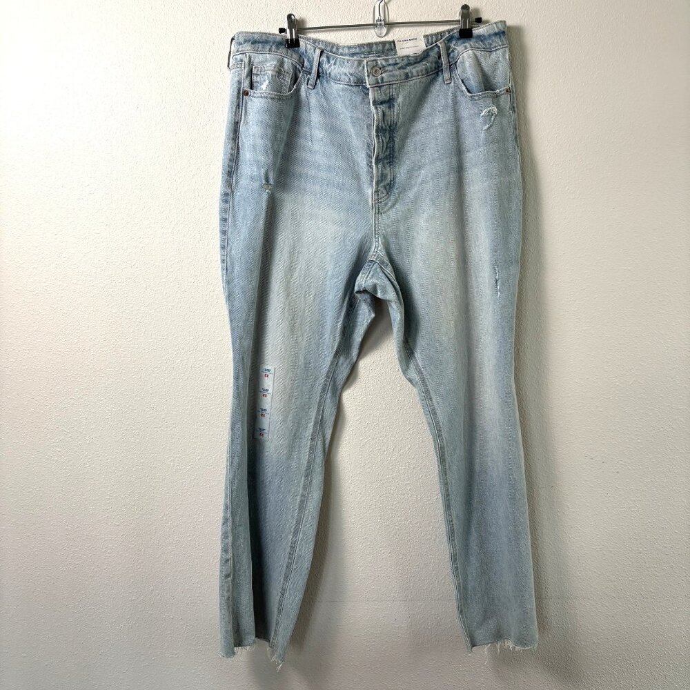 Old Navy Kicker Boot Cut Jeans Size 22 Blue High Rise Distressed Button‎ Fly NWT